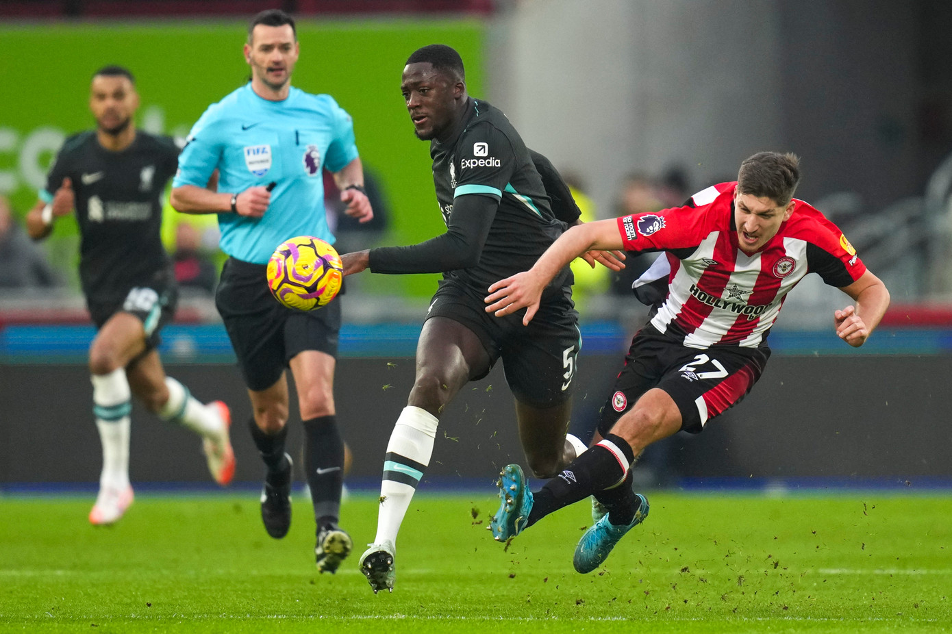 Lập cú đúp phút bù giờ, Nunez giúp Liverpool vượt ải Brentford ảnh 13 Lập cú đúp phút bù giờ, Nunez giúp Liverpool vượt ải Brentford ảnh 13