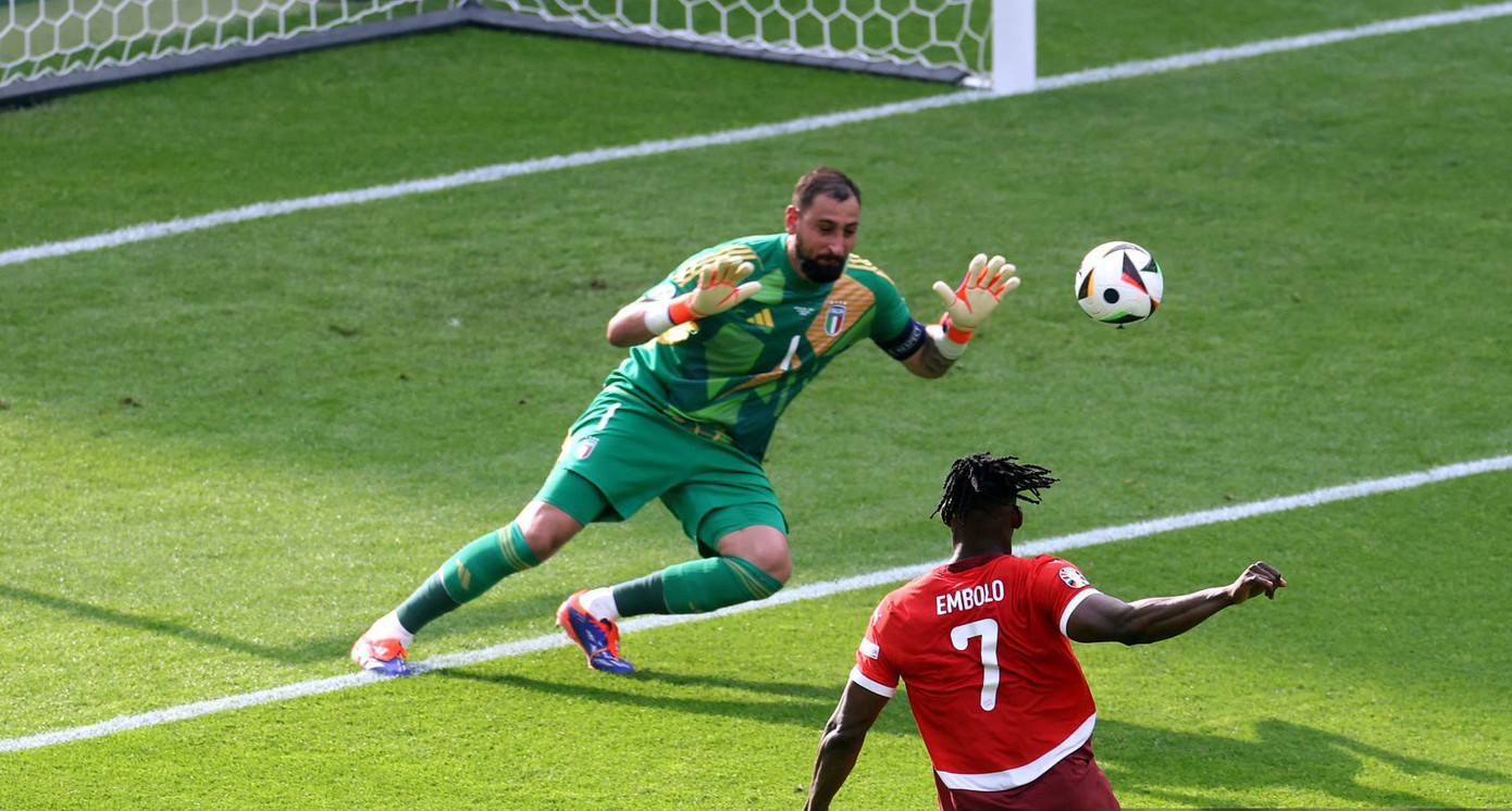 Thụy Sỹ gây sốc, loại nhà đương kim vô địch Italia với chiến thắng 2-0 ảnh 10 Thụy Sỹ gây sốc, loại nhà đương kim vô địch Italia với chiến thắng 2-0 ảnh 10