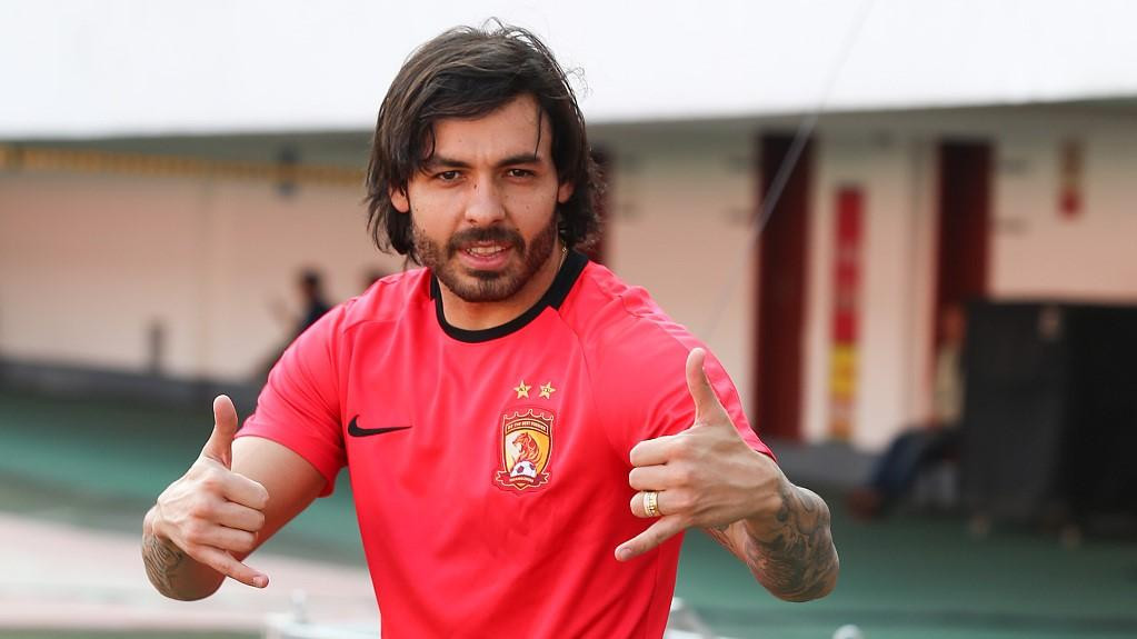 Goulart đã bỏ quốc tịch Trung Quốc Goulart đã bỏ quốc tịch Trung Quốc