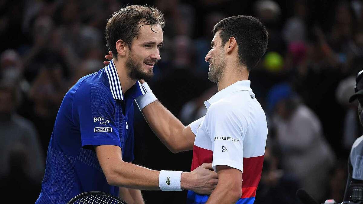 Djokovic sẽ phải nhường ngôi cho Medvedev
