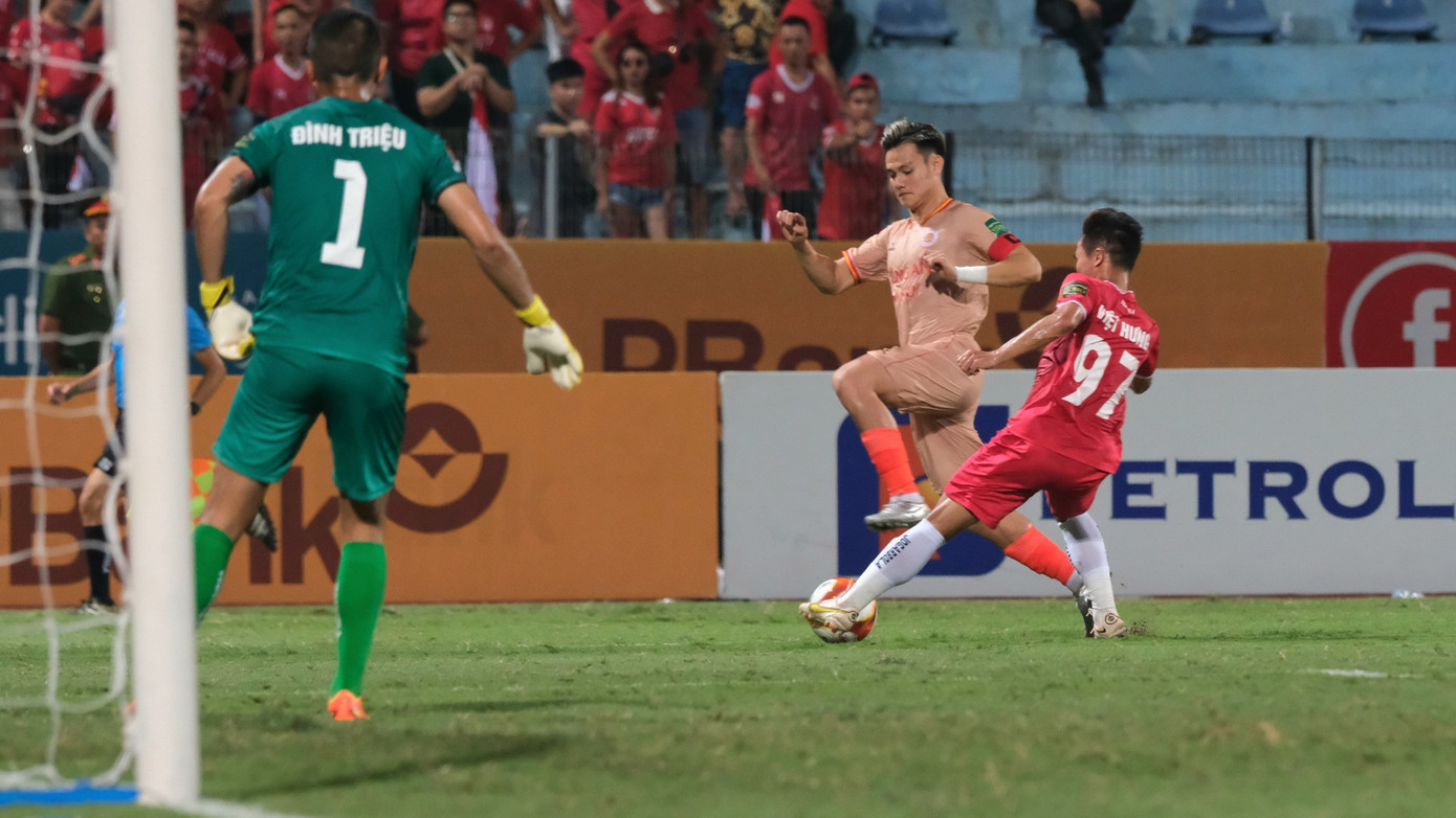 Hải Phòng gây sốc ở Hàng Đẫy, đánh bại CAHN 2-0 ảnh 13 Hải Phòng gây sốc ở Hàng Đẫy, đánh bại CAHN 2-0 ảnh 13
