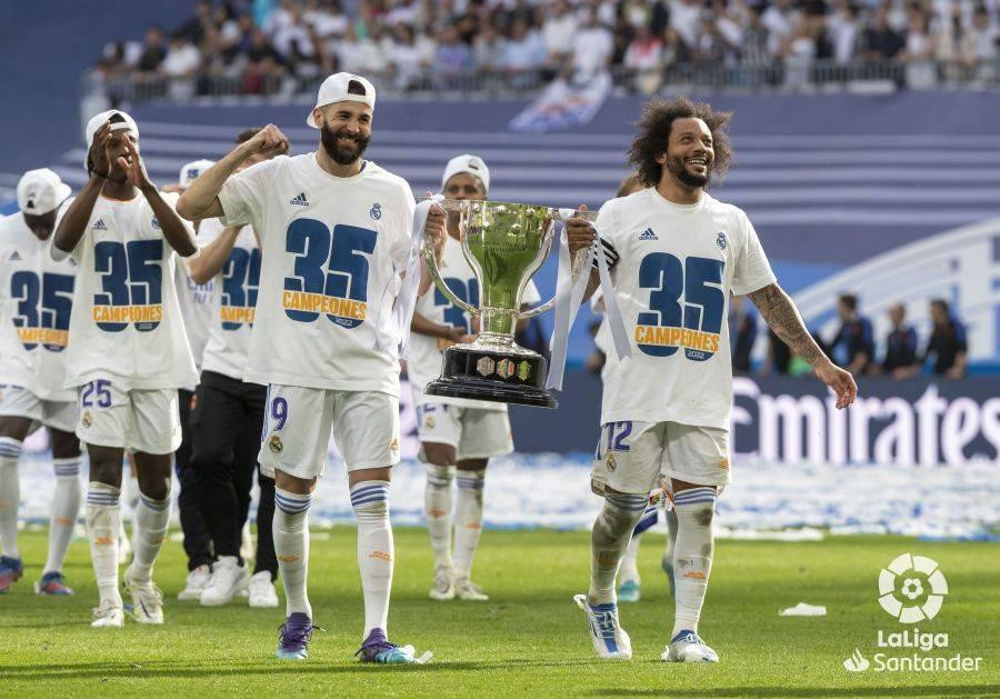 Chức vô địch quốc gia Tây Ban Nha thứ 35 của Real Chức vô địch quốc gia Tây Ban Nha thứ 35 của Real