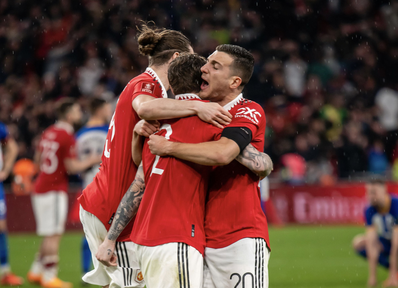 Các thành viên MU hân hoan sau chiến thắng ở bán kết