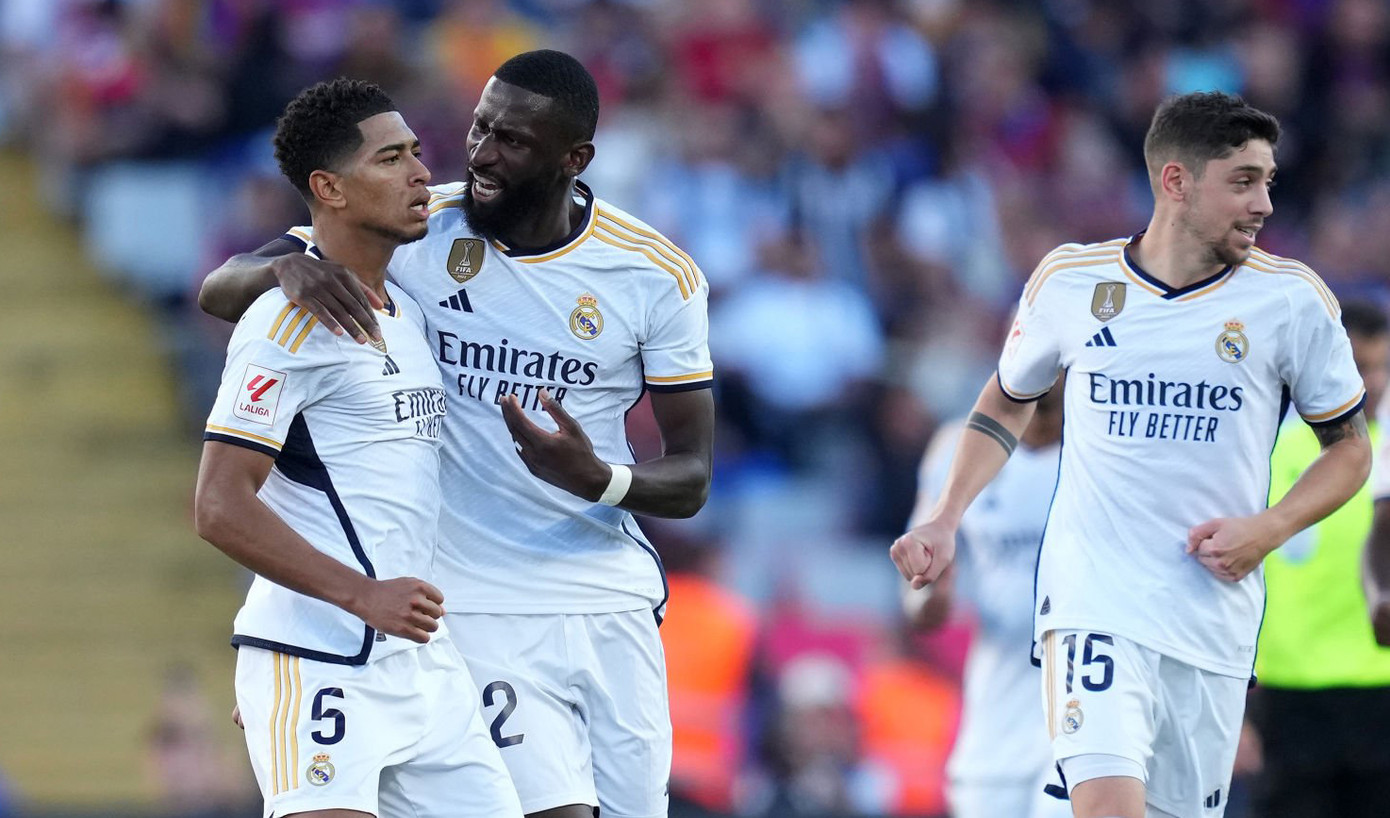 Bellingham lập cú đúp, Real ngược dòng hạ Barca 2-1 ảnh 26 Bellingham lập cú đúp, Real ngược dòng hạ Barca 2-1 ảnh 26