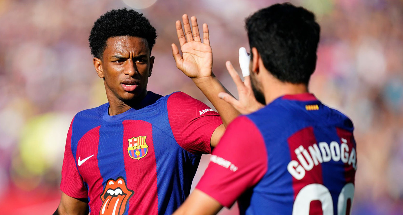 Bellingham lập cú đúp, Real ngược dòng hạ Barca 2-1 ảnh 16 Bellingham lập cú đúp, Real ngược dòng hạ Barca 2-1 ảnh 16