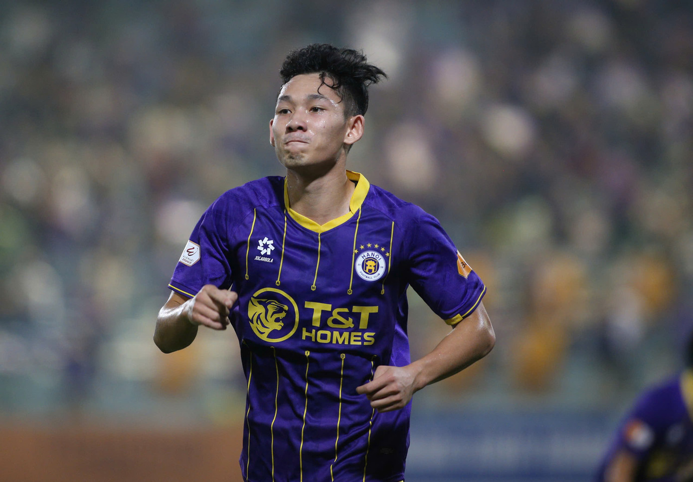 CLB Hà Nội trở lại tốp 3 LPBank V-League 2024/25 ảnh 6