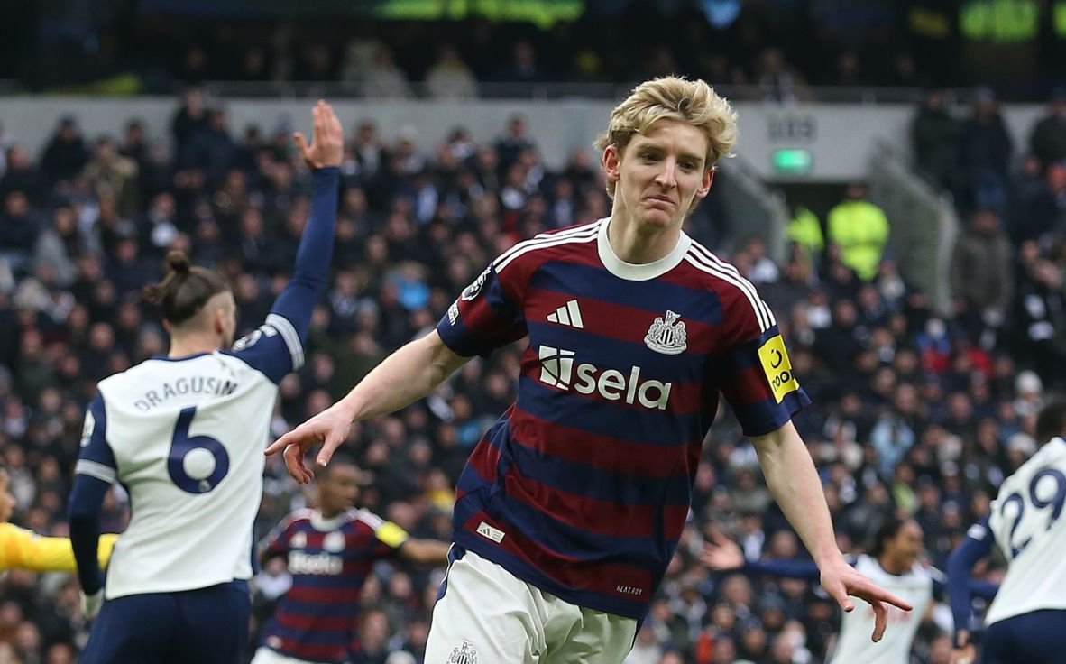 Bại trận trước Newcastle, Tottenham không biết mùi chiến thắng 4 trận liên tiếp ảnh 11 Bại trận trước Newcastle, Tottenham không biết mùi chiến thắng 4 trận liên tiếp ảnh 11