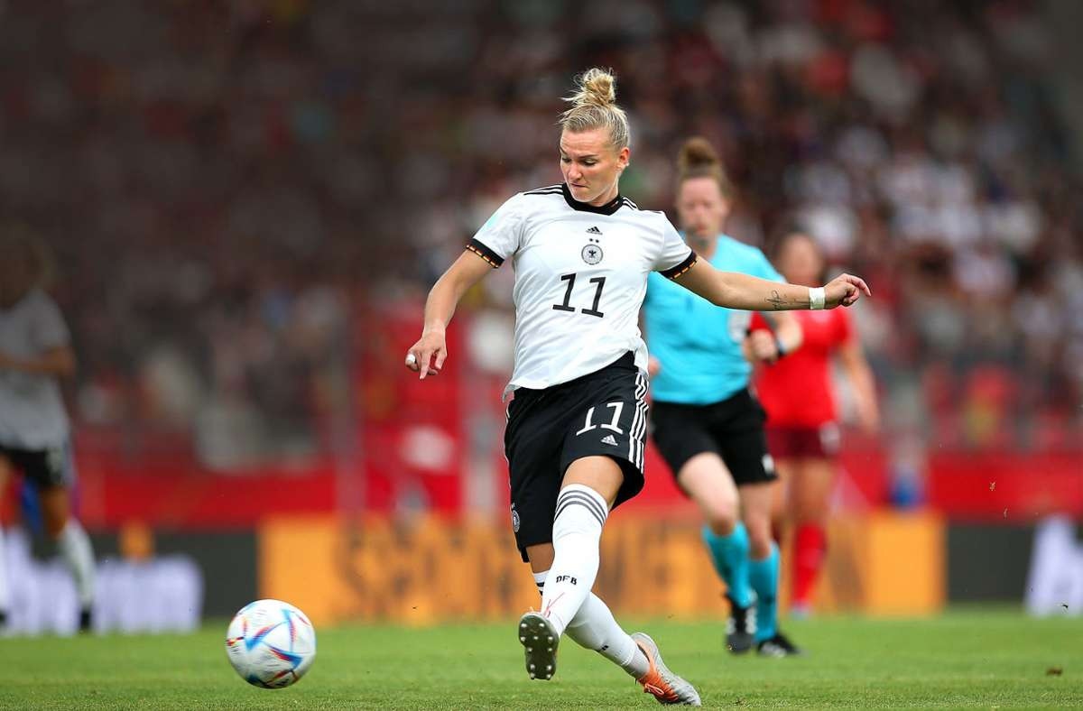 Các nữ cầu thủ Đức vẫn đang kẹt ở giữa trong cuộc tranh chấp giữa CLB và ĐTQG Các nữ cầu thủ Đức vẫn đang kẹt ở giữa trong cuộc tranh chấp giữa CLB và ĐTQG