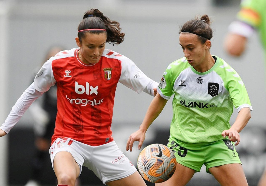 Lank bất lực trước đội hình mạnh vượt trội của Braga Lank bất lực trước đội hình mạnh vượt trội của Braga