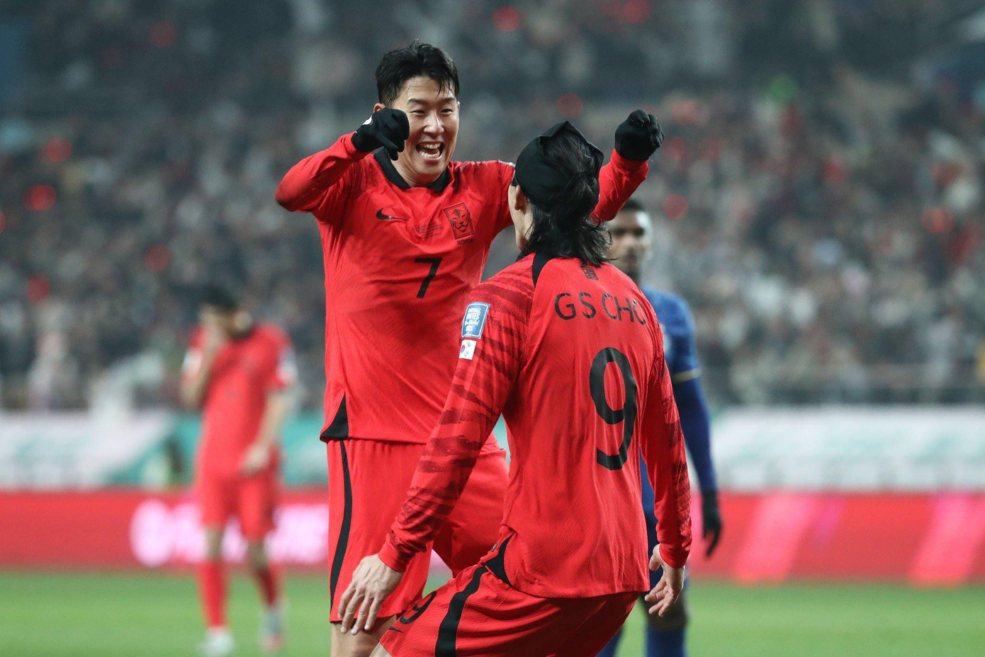 Son Heung-min thi đấu ung dung nhưng vẫn giúp đội nhà thắng 5-0 Son Heung-min thi đấu ung dung nhưng vẫn giúp đội nhà thắng 5-0