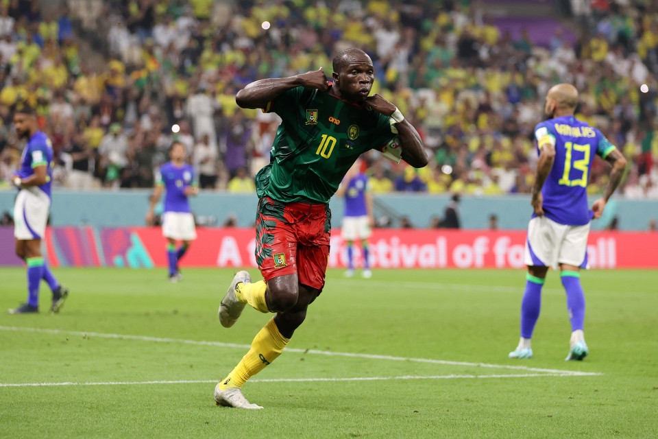 Aboubakar là người ghi bàn giúp Cameroon đánh bại Brazil 1-0