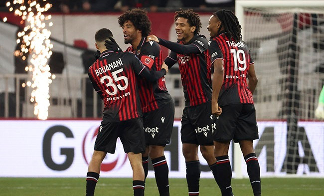 Nice toàn thắng kể từ khi video được quay lại sân Allianz Riviera