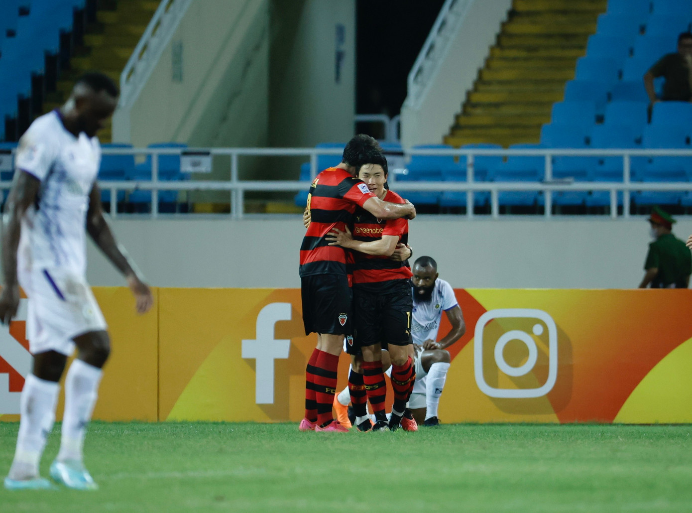 Hà Nội FC có màn thể hiện tốt dù thua Pohang Steelers 2-4 ảnh 24