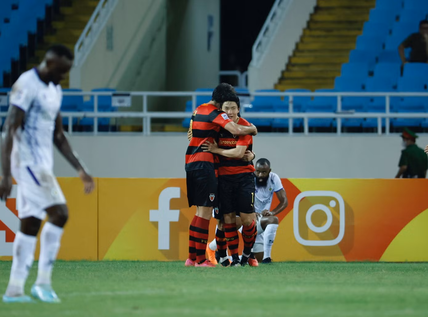 Hà Nội FC có màn thể hiện tốt dù thua Pohang Steelers 2-4 ảnh 24