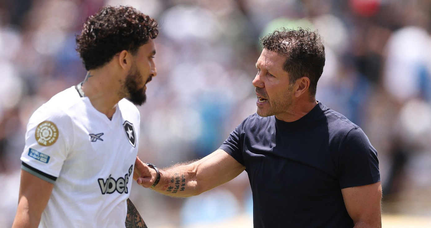 Diego Simeone chúc mừng đối thủ vì đi tiếp