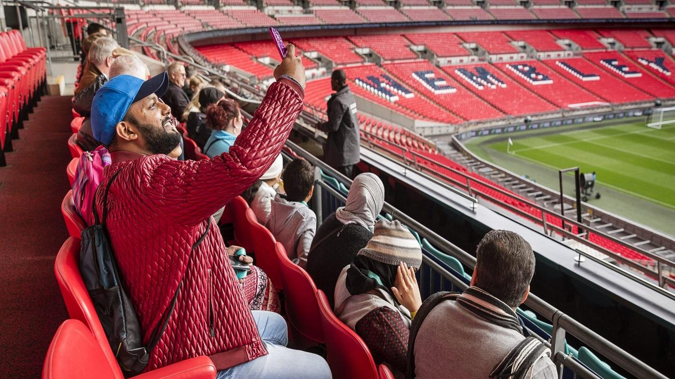 Nếu sân Wembley đăng cai, nhiều fan trung lập sẽ gặp khó khăn để đến đây xem chung kết Champions League