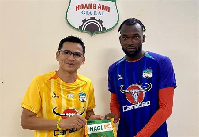 Được VAR giúp sức, Hải Phòng vẫn đánh rơi 2 điểm phút bù giờ ngày khai mạc ảnh 3