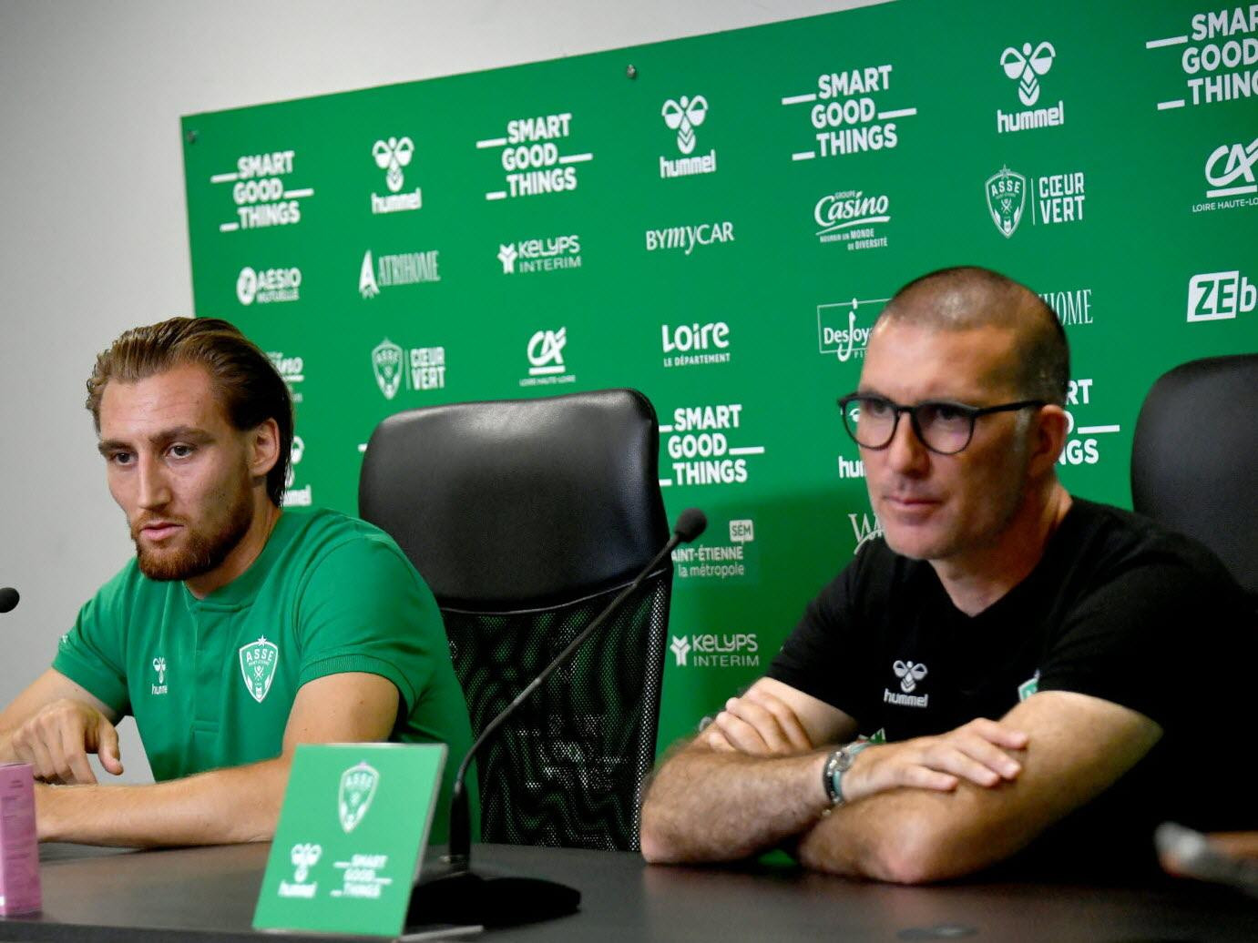 Lobry nhiều khả năng sẽ không góp mặt trong chuyến đi về thăm lại đội bóng cũ Pau FC