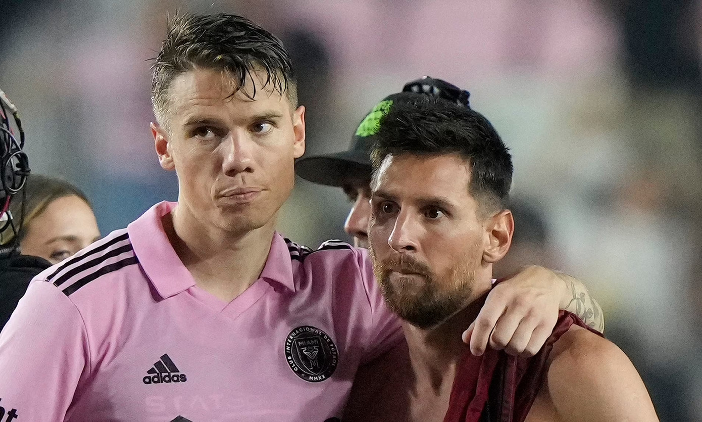 Messi đang tìm được sự ăn ý với Taylor Messi đang tìm được sự ăn ý với Taylor