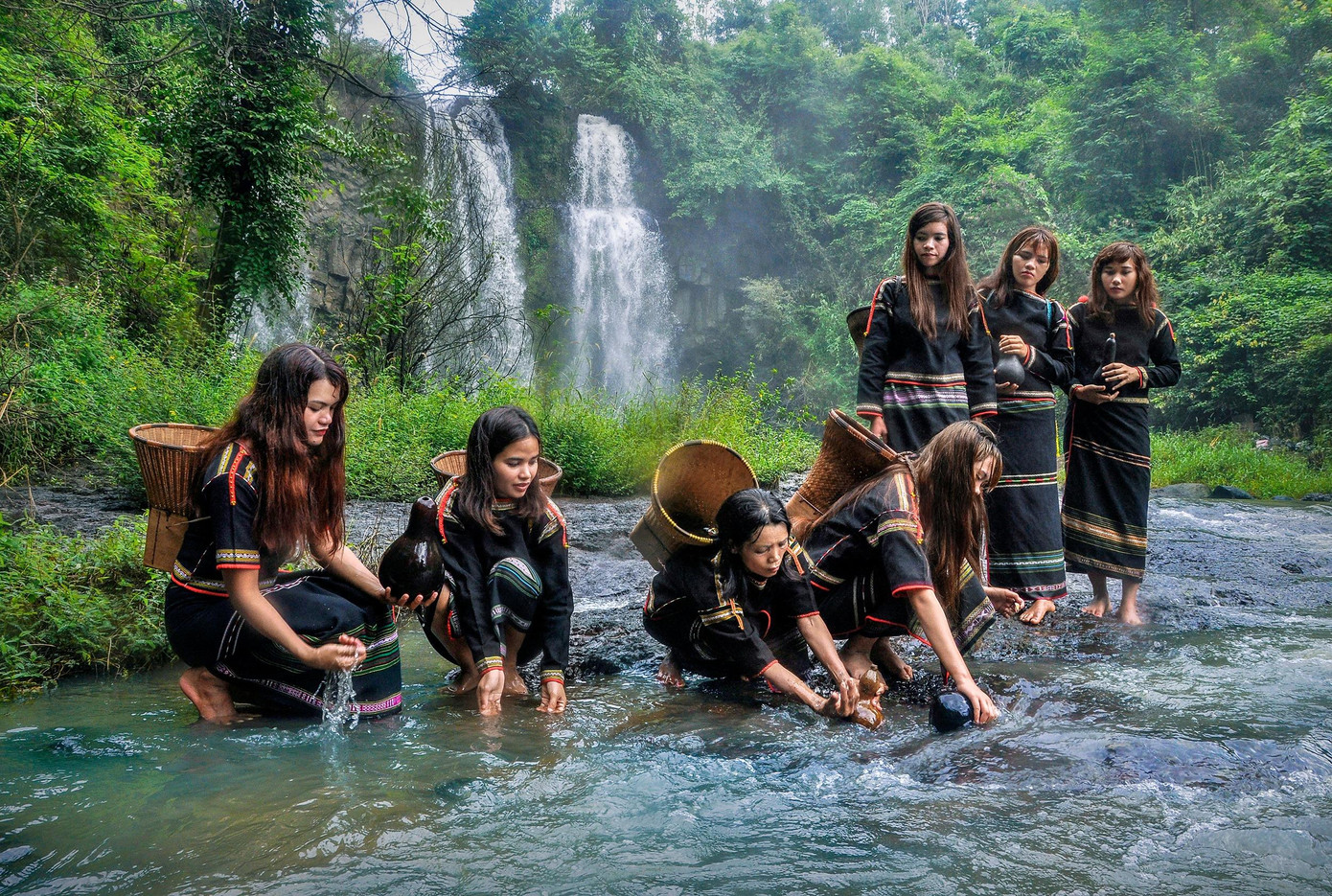 Một trong những tác phẩm được giới thiệu tại triển lãm ảnh trong khuôn khổ hội nghị.