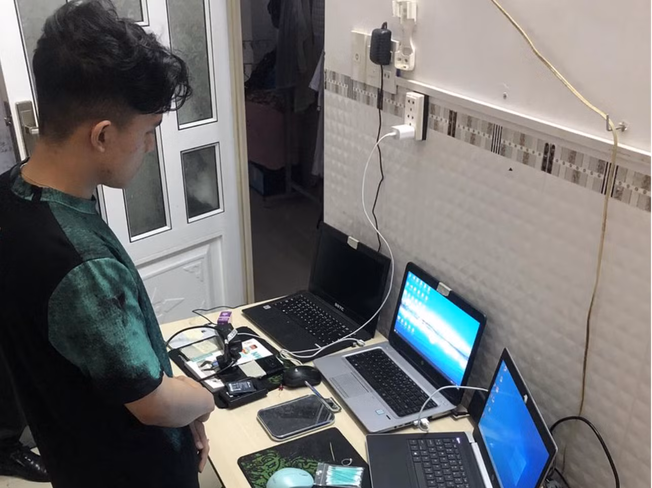 Tang vật vụ án. Tang vật vụ án.