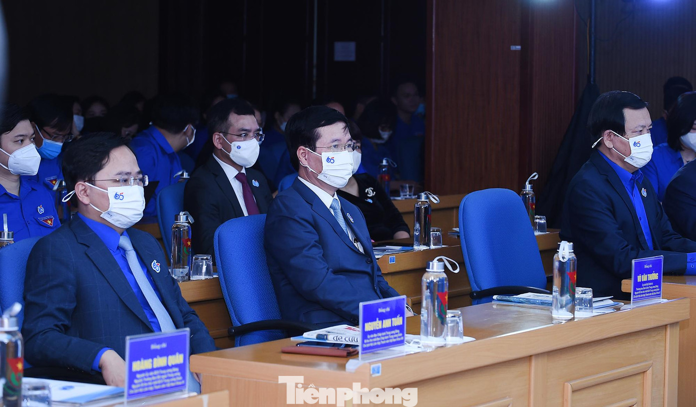 Các đại biểu tham dự chương trình. Ảnh: Xuân Tùng