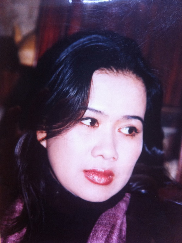 Nhà văn Nguyễn Thị Thu Huệ. Nhà văn Nguyễn Thị Thu Huệ