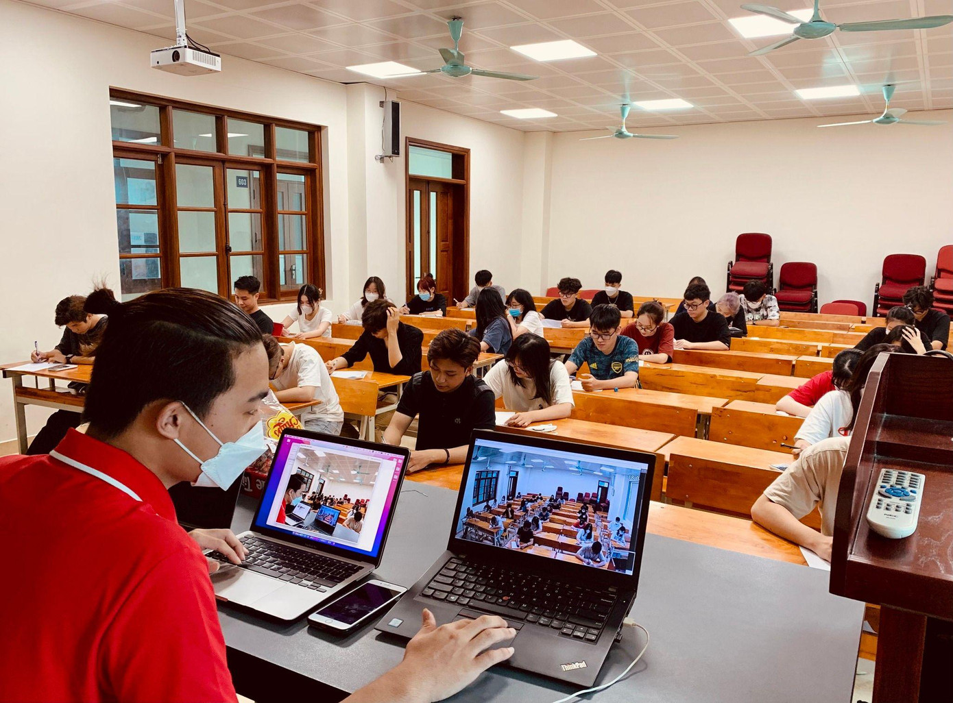 Buổi thử nghiệm tại Học viện Tài chính với sự tham gia của 30 tình nguyện viên. Ảnh: NVCC Buổi thử nghiệm tại Học viện Tài chính với sự tham gia của 30 tình nguyện viên. Ảnh: NVCC