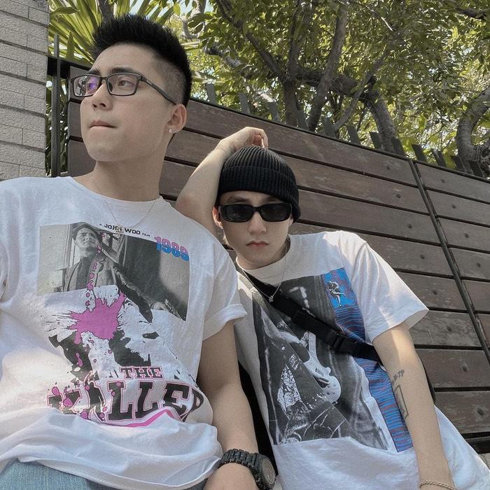Sơn Tùng và em trai có phong cách đời thường khá giống nhau Sơn Tùng và em trai có phong cách đời thường khá giống nhau