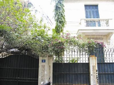 Hiện nay TP Hà Nội quản lý 970 biệt thự, trong đó có 163 biệt thự đã được bán trọn biển.