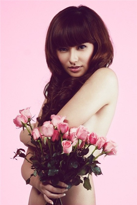 Loạt ảnh nude nóng bỏng mắt của mỹ nhân Việt ảnh 6