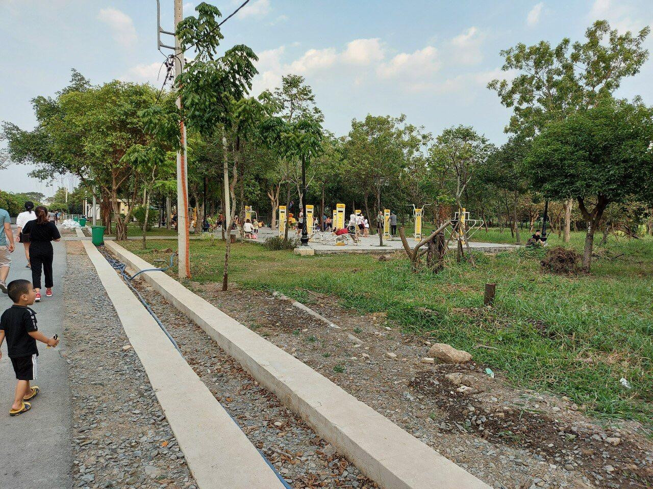 Với quy mô gần 37ha và được đầu tư với tổng mức là 99 tỷ đồng, trong đó nguồn vốn lấy từ ngân sách Thành phố này là 17,235 tỷ đồng, ngân sách quận Gò Vấp huy động từ quỹ đất là 63,940 tỷ và quận Gò Vấp huy động từ các thành phần kinh tế là 17,675 tỷ.