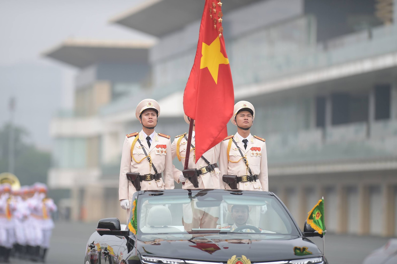 Khoảnh khắc tại lễ diễu binh. Ảnh: Dương Triều Khoảnh khắc tại lễ diễu binh. Ảnh: Dương Triều