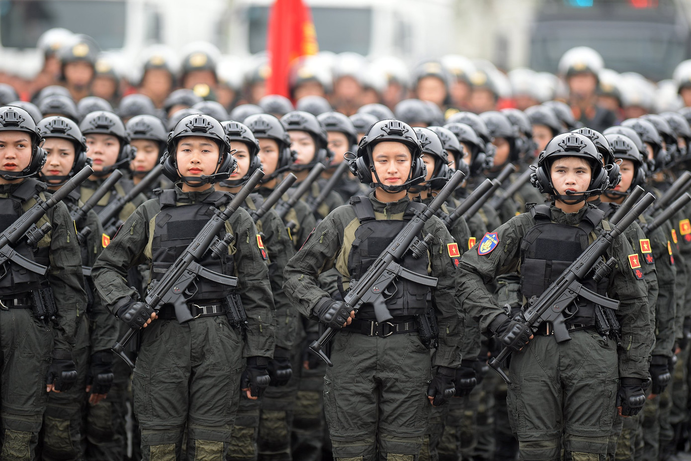 Các chiến sĩ CSCĐ tham gia buổi lễ. Các chiến sĩ CSCĐ tham gia buổi lễ.