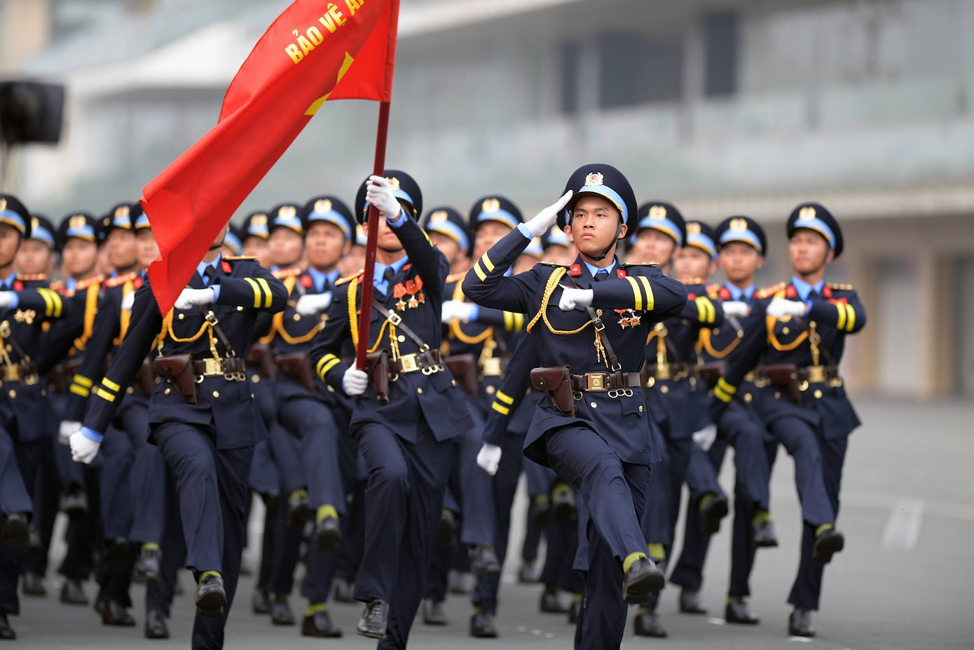 Cán bộ chiến sĩ tại lễ diễu binh. Cán bộ chiến sĩ tại lễ diễu binh.