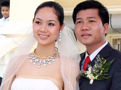 Hoa hậu Phạm Thị Mai Phương và chồng trong ngày cưới