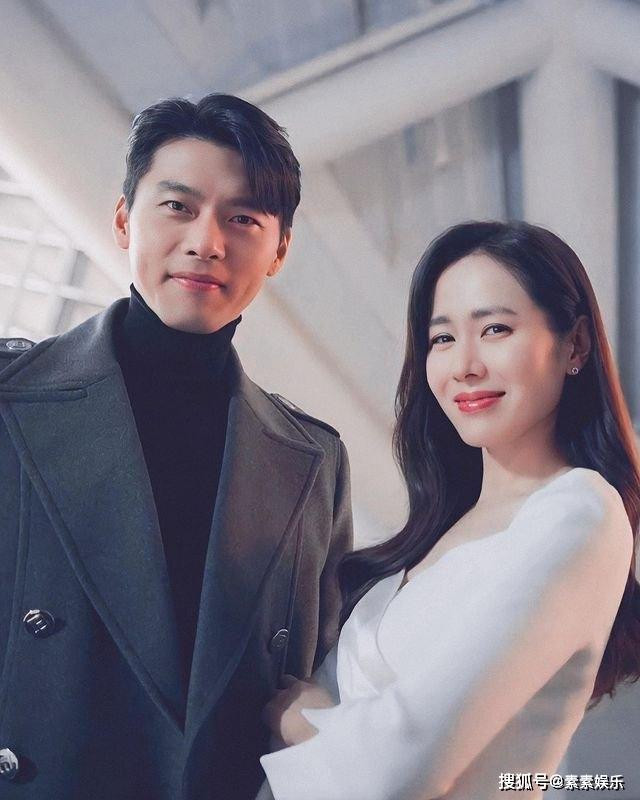 Danh tiếng của Son Ye Jin ngày càng tăng sau khi kết hợp với Hyun Bin. Danh tiếng của Son Ye Jin ngày càng tăng sau khi kết hợp với Hyun Bin.