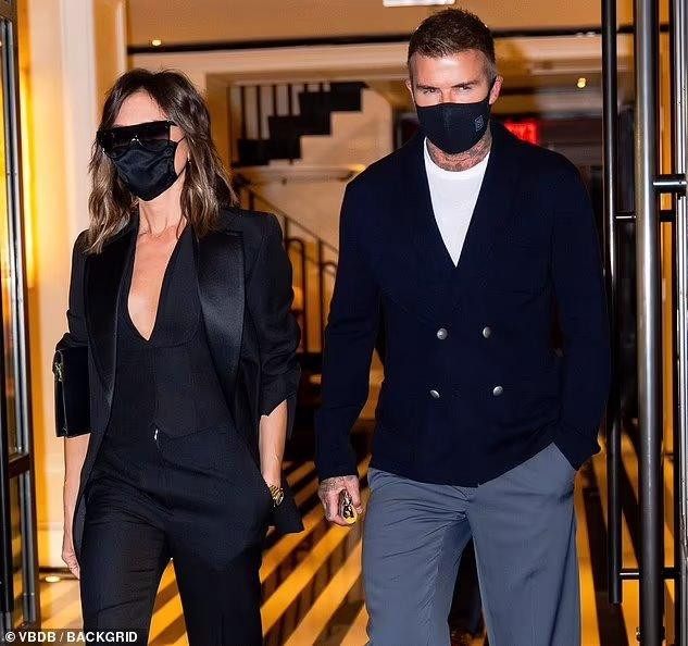 Ông bà Beck là một trong những cặp đôi được ngưỡng mộ nhất showbiz thế giới. Giữa những cuộc hôn nhân chớp nhoáng trong giới giải trí, chuyện tình hơn 2 thập kỷ của họ trở thành &quot;huyền thoại&quot;.