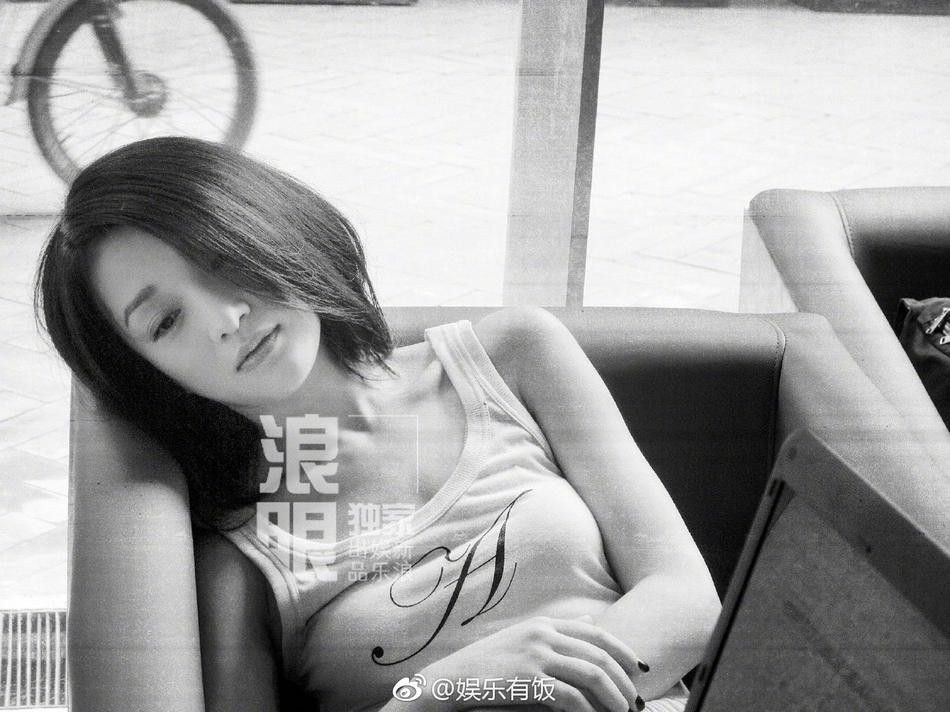 Châu Tấn càng lớn càng xinh đẹp, thanh tú. Châu Tấn càng lớn càng xinh đẹp, thanh tú.