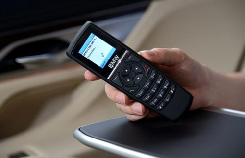 BMW serie 7 ở Trung Quốc có điện thoại riêng ảnh 3