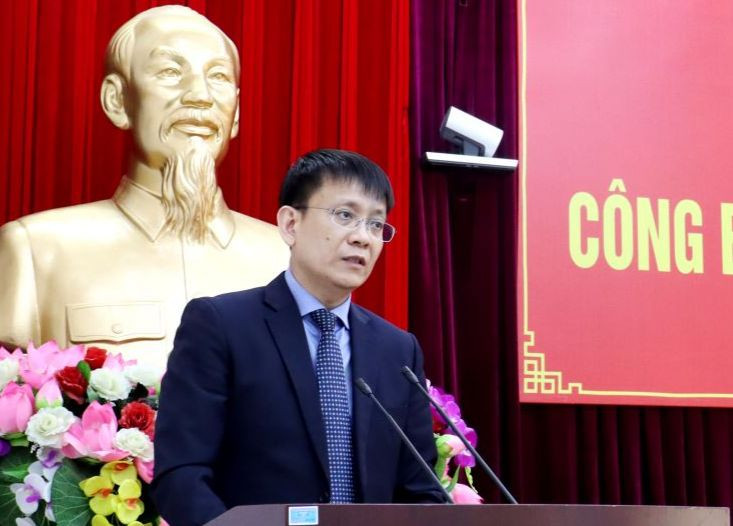 Ông Lê Đỗ Mười phát biểu sau khi nhận quyết định điều động, bổ nhiệm làm Cục trưởng Cục Hàng Hải tháng 5/2023 (Ảnh: MT). Ông Lê Đỗ Mười phát biểu sau khi nhận quyết định điều động, bổ nhiệm làm Cục trưởng Cục Hàng Hải tháng 5/2023 (Ảnh: MT).