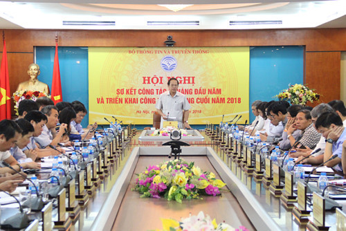 YouTube đã gỡ bỏ 6.700 video clip phản động theo yêu cầu của Việt Nam ảnh 1