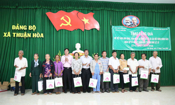 Ủy ban Dân tộc và NHCSXH khảo sát tín dụng chính sách tại Trà Vinh ảnh 6