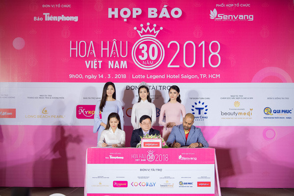 Vietjet 4 năm đồng hành cùng những chuyến đi của Hoa hậu Việt Nam ảnh 1