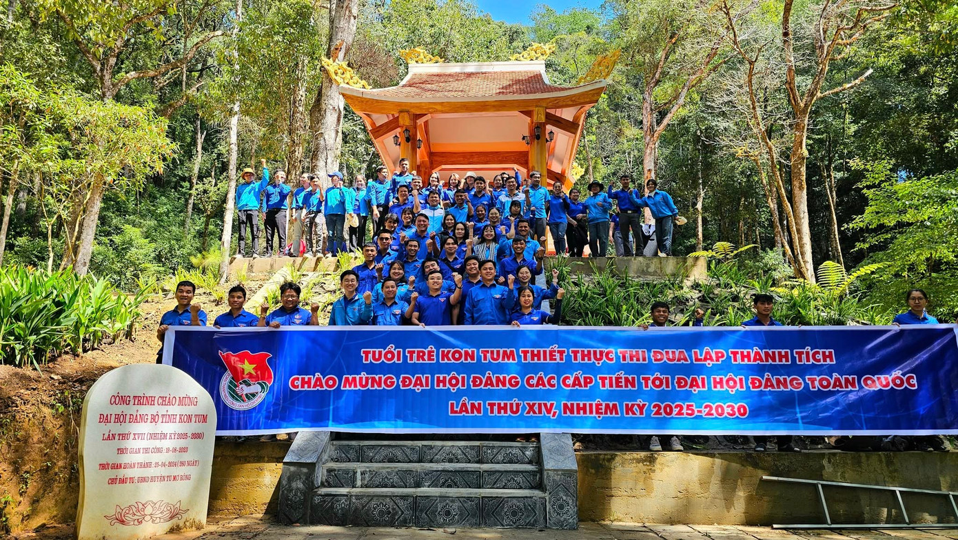 Tỉnh Đoàn Kon Tum tổ chức chuỗi hoạt động chào mừng Đại hội Đảng toàn quốc lần thứ XIV.