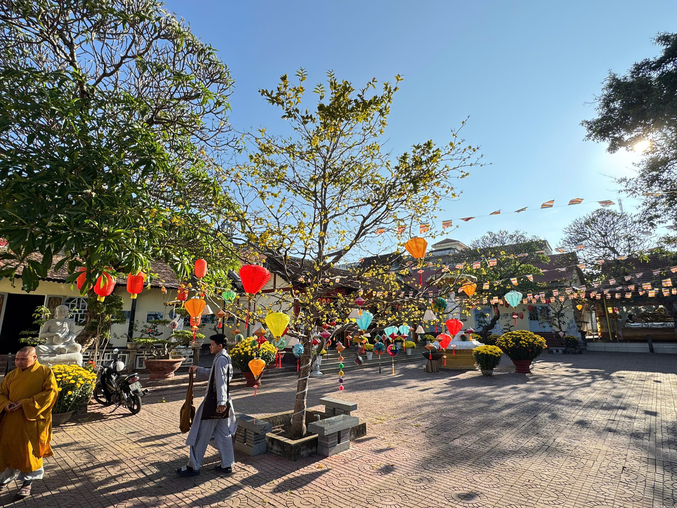 Quang cảnh của Chùa Tổ đình Bác Ái.