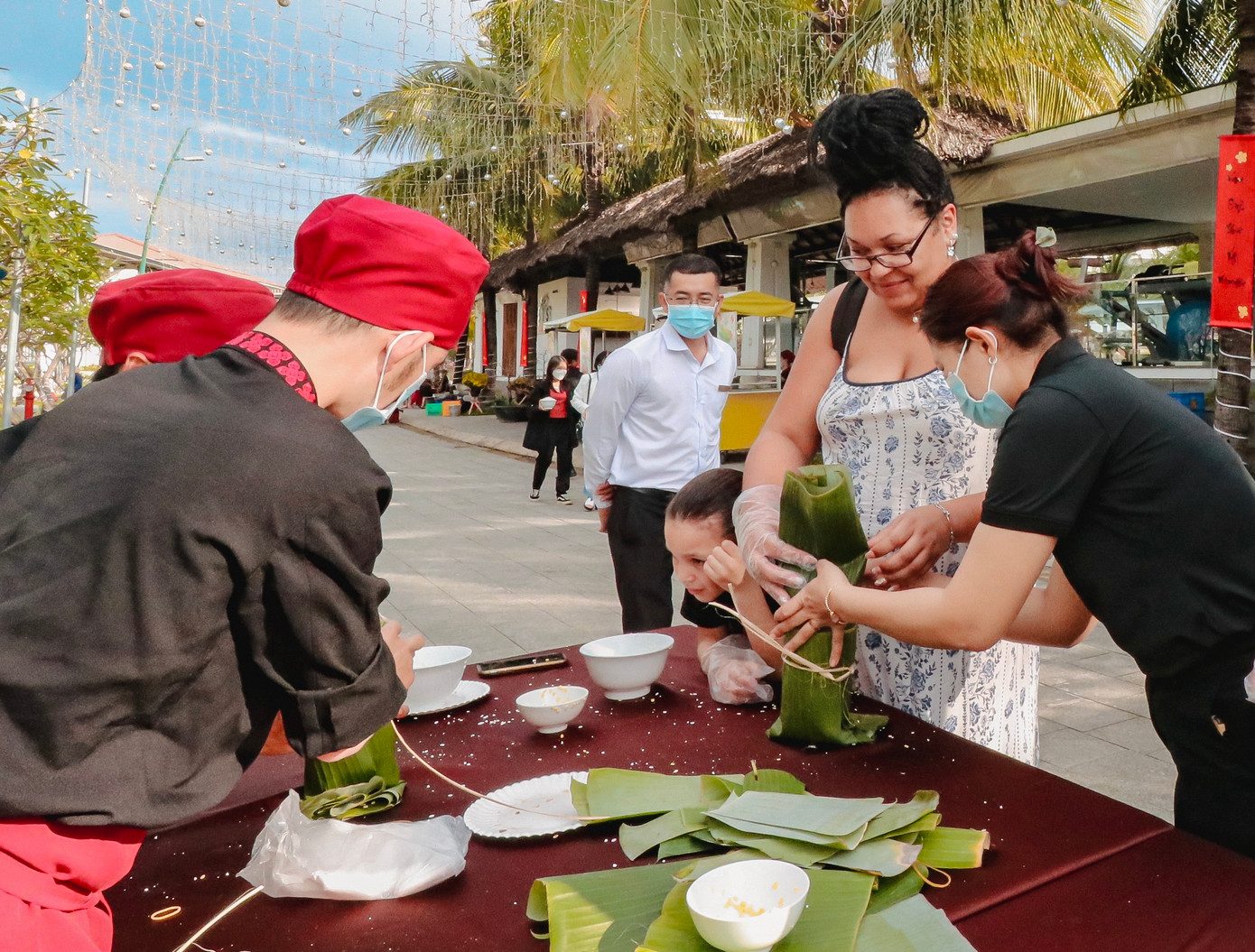 Pháo hoa rực sáng trên bầu trời chào năm mới Giáp Thìn 2024 ảnh 65 Pháo hoa rực sáng trên bầu trời chào năm mới Giáp Thìn 2024 ảnh 65