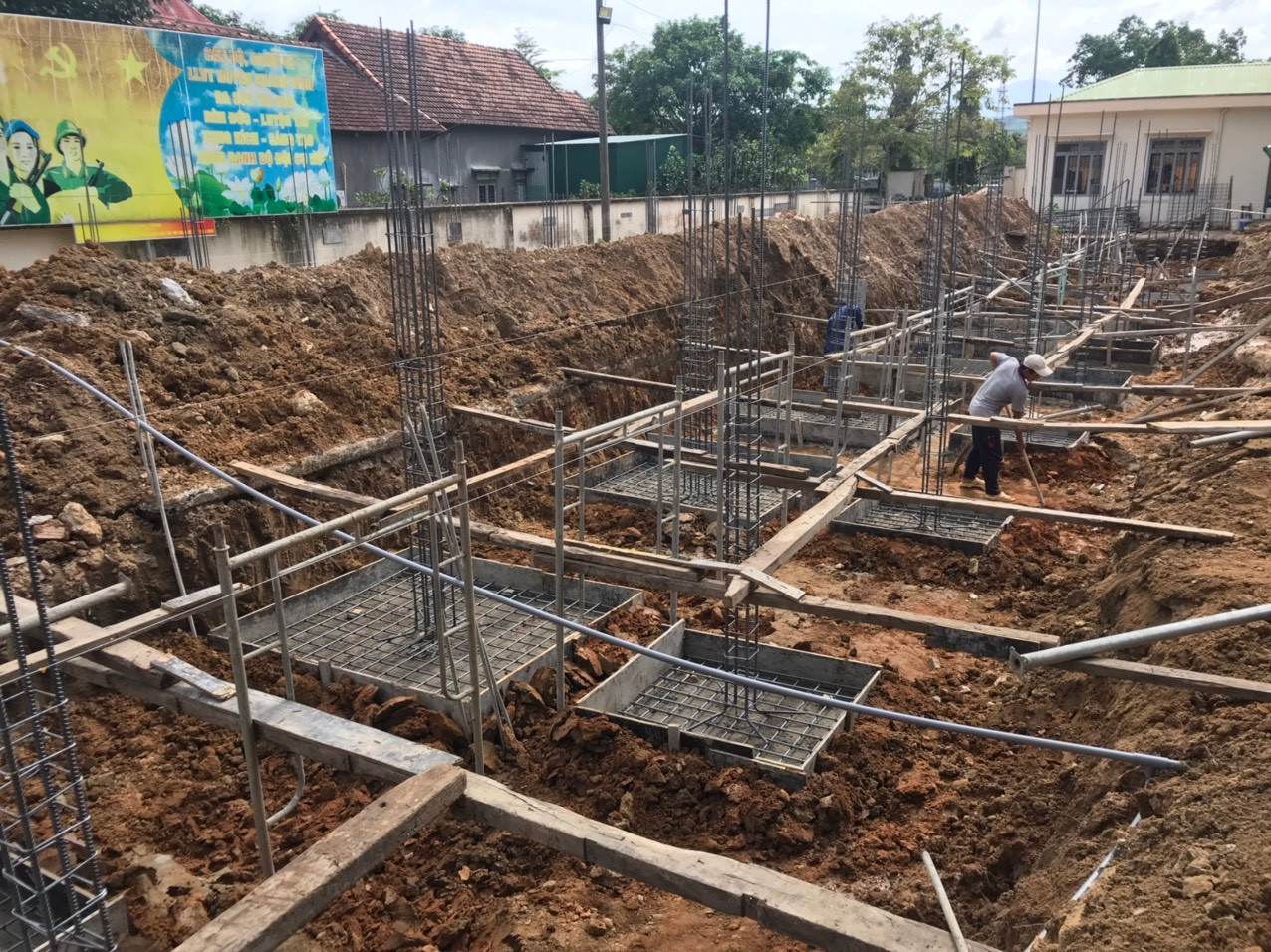 Công ty T.P tố có dấu hiệu vi phạm trong đấu thầu dự án Nhà ở dân quân huyện Khánh Vĩnh.