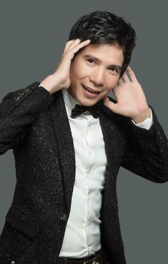 Hồ Quang 8: ‘Tùng Dương như tấm liếp mà đòi đỡ cơn sóng thần bolero’ ảnh 1