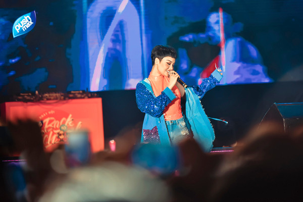 Đêm nhạc hội ‘Back To School’ - Pushmax gây 'sốt' giới teen Hà Thành ảnh 1